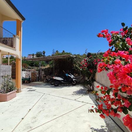 Hotel Le Sabbie Calasetta Bagian luar foto