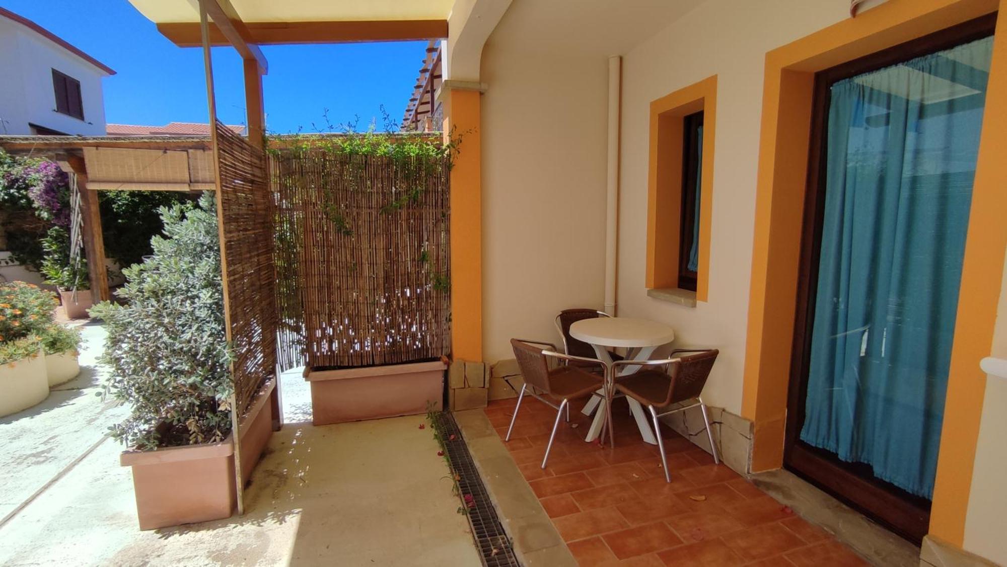 Hotel Le Sabbie Calasetta Bagian luar foto
